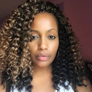 Meet your Posher, Constance